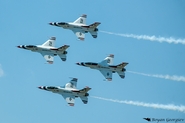 Thunderbirds F-16 Fighting Falcon Viper Ф-16