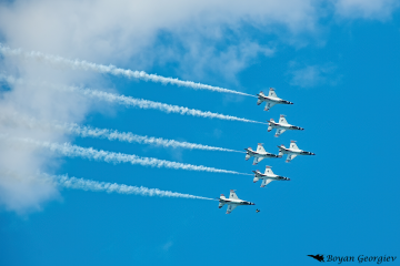 Thunderbirds F-16 Fighting Falcon Viper Ф-16