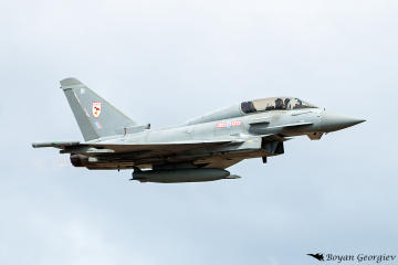 Eurofighter Typhoon Юрофайтър
