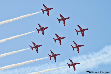 Red arrows Hawk