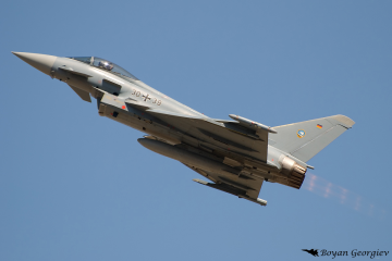 Eurofighter Typhoon Юрофайтър