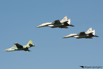 MiG-29 Fulcrum МиГ-29Su-25 Frogfoot Су-25
