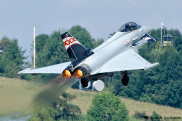 Eurofighter Typhoon Юрофайтър