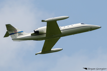 Learjet C-21