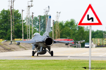 F-16 Fighting Falcon Viper Ф-16 