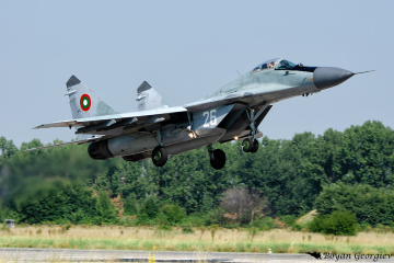 MiG-29 Fulcrum МиГ-29