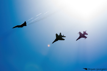 F-16 Fighting Falcon Viper Ф-16 MiG-29 Fulcrum МиГ-29