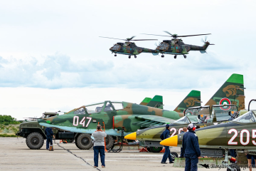 L-39 Albatros Л-39AS-532 Cougar КугърSu-25 Frogfoot Су-25