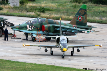 L-39 Albatros Л-39Su-25 Frogfoot Су-25