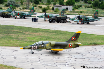 L-39 Albatros Л-39Su-25 Frogfoot Су-25