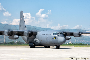 C-130 Hercules Херкулес