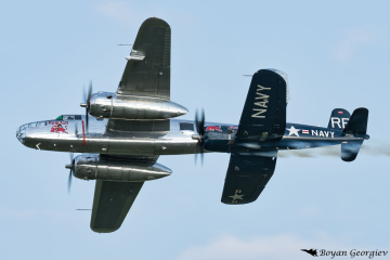 B-25 MitchellF4U Corsair КорсарRed Bull