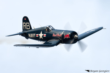 F4U Corsair КорсарRed Bull