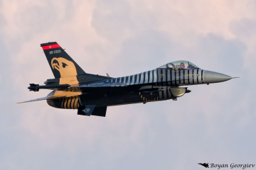 F-16 Fighting Falcon Viper Ф-16 