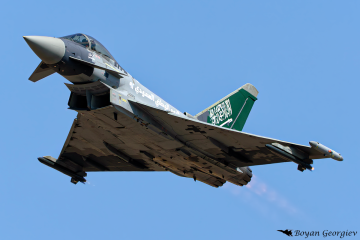 Eurofighter Typhoon Юрофайтър