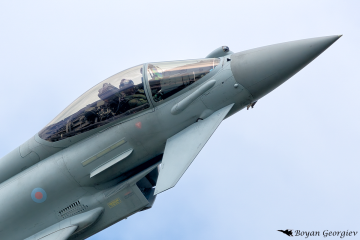 Eurofighter Typhoon Юрофайтър