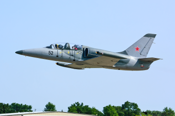 L-39 Albatros Л-39