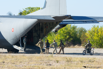 C-130 Hercules Херкулес